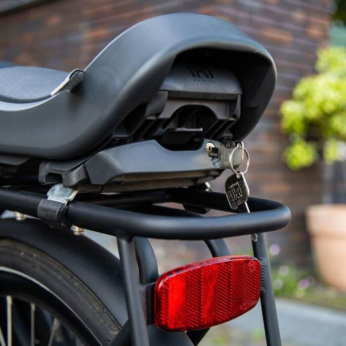 Siège vélo arrière Junior Urban Iki avec plaque de porte-bagages