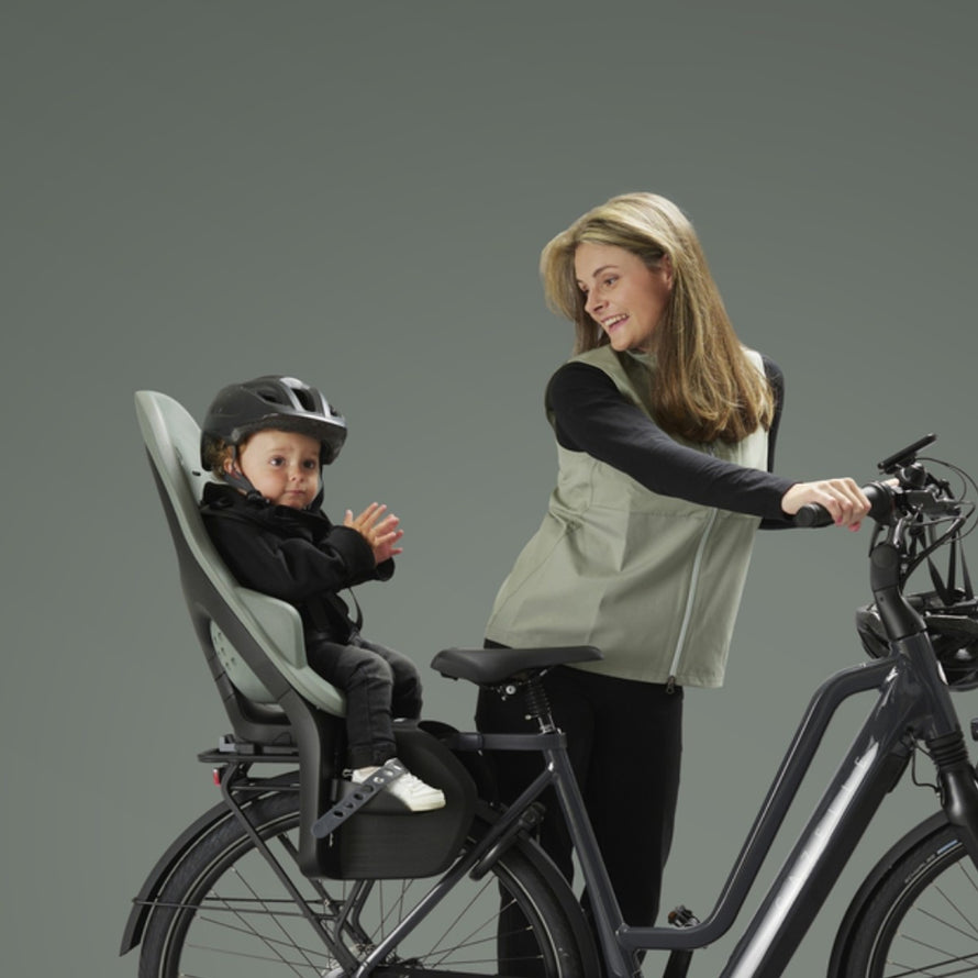 Siege velo enfant arriere Thule Yepp 2 MIK HD pour porte-bagages, confort et securite optimale