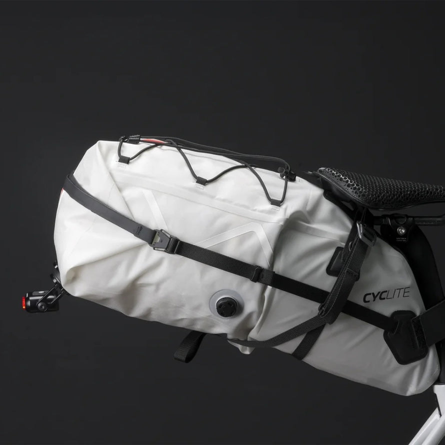 Kit eclairage avant et arriere Supernova Redstream Series pour velo, puissance lumineuse et securite optimale