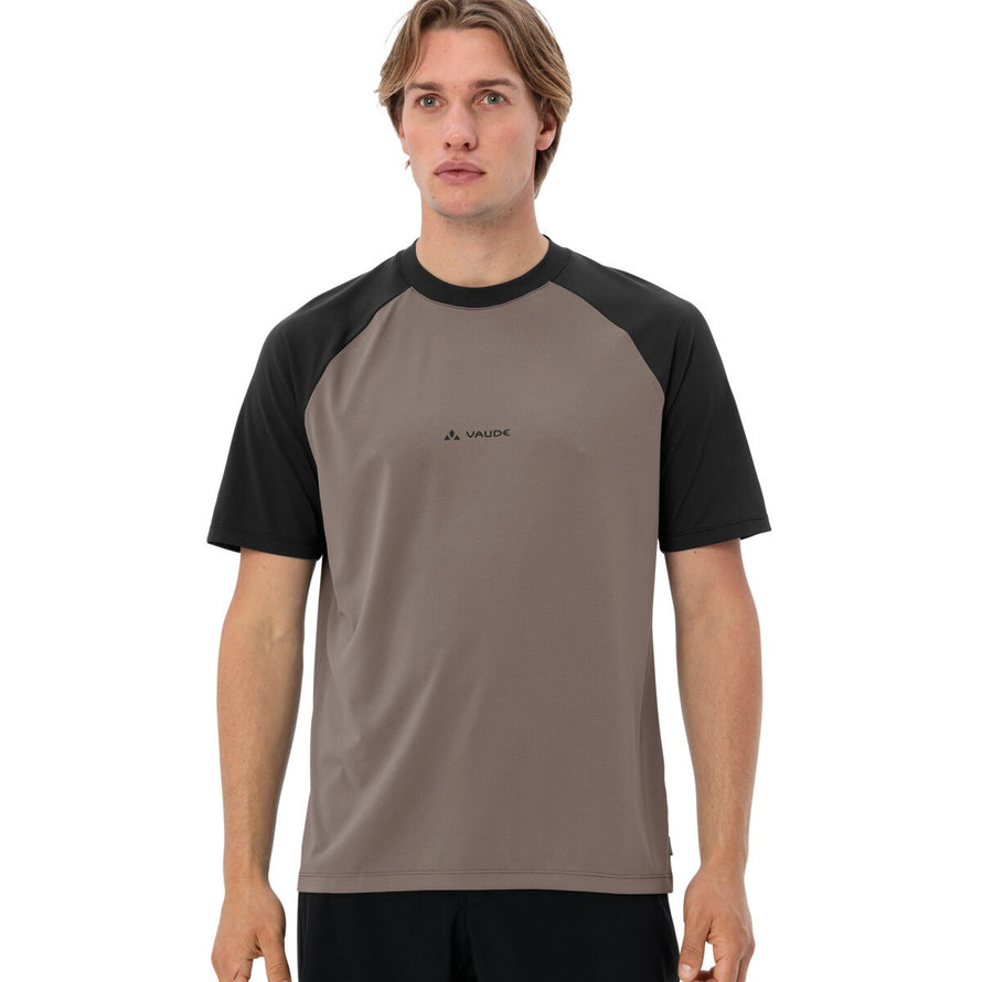 T-shirt Vaude Men Loamer taupe et noir, respirant et confortable pour cyclisme et activités outdoor