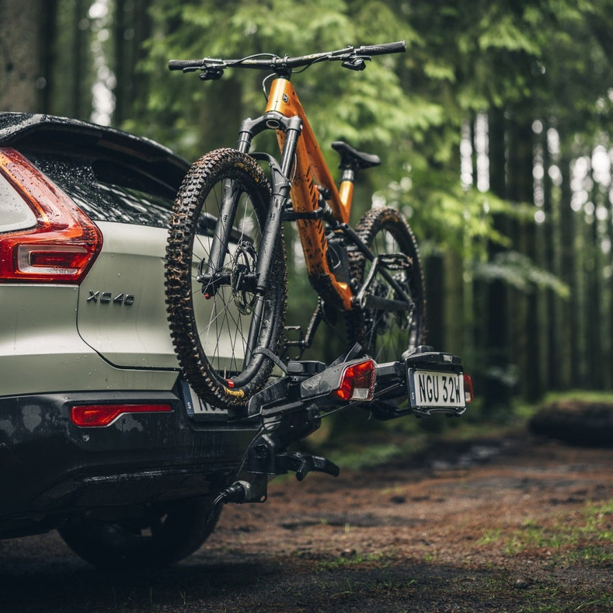 Porte-velos attelage Thule Outpace 2 pour voiture, transport securise de deux velos facilement