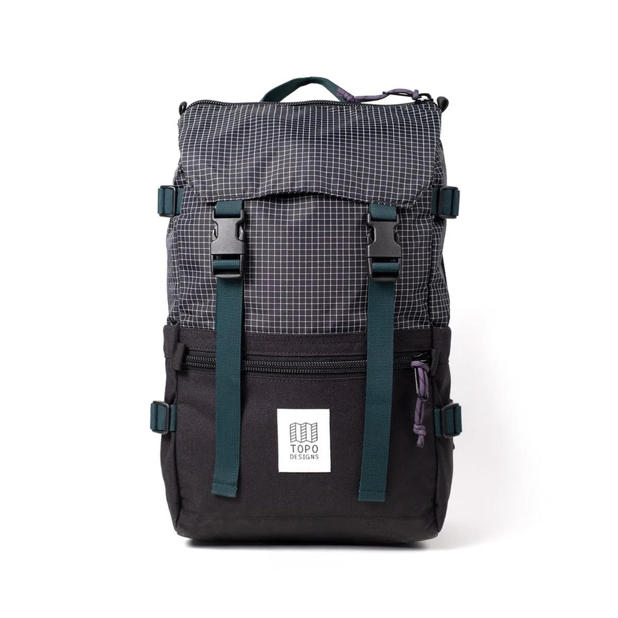 Sac a dos velo Topo Designs Rover Pack Classic 20L noir detail carreaux avec fermeture securisee