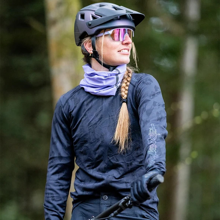 Tour de cou vélo Cairn Malawi Tube coupe-vent lilas, protection anti-UV et confort pour cyclistes