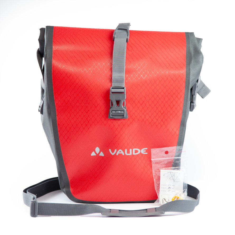 Sacoche occasion porte bagages Vaude Aqua Front 14L Rouge VENDUE A L'UNITE