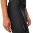 Short cyclisme femme Vaude Posta noir, tissu technique et coupe ajustée pour un confort optimal en vélo