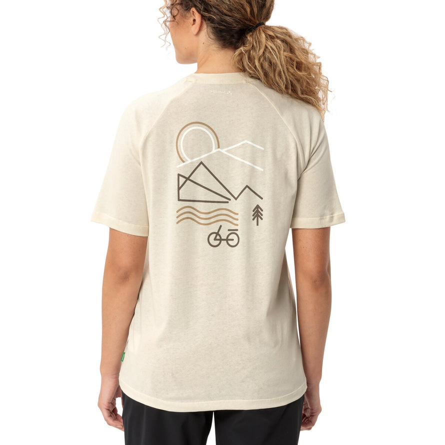 Dos du T-shirt Femme Vaude Cyclist Casual beige avec motif nature et vélo minimaliste, style décontracté et écologique