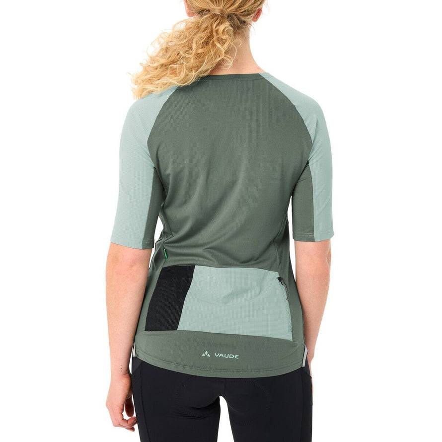 T shirt gravel femme Vaude Kuro II vert avec poches arriere zippables, ideal pour cyclisme confort