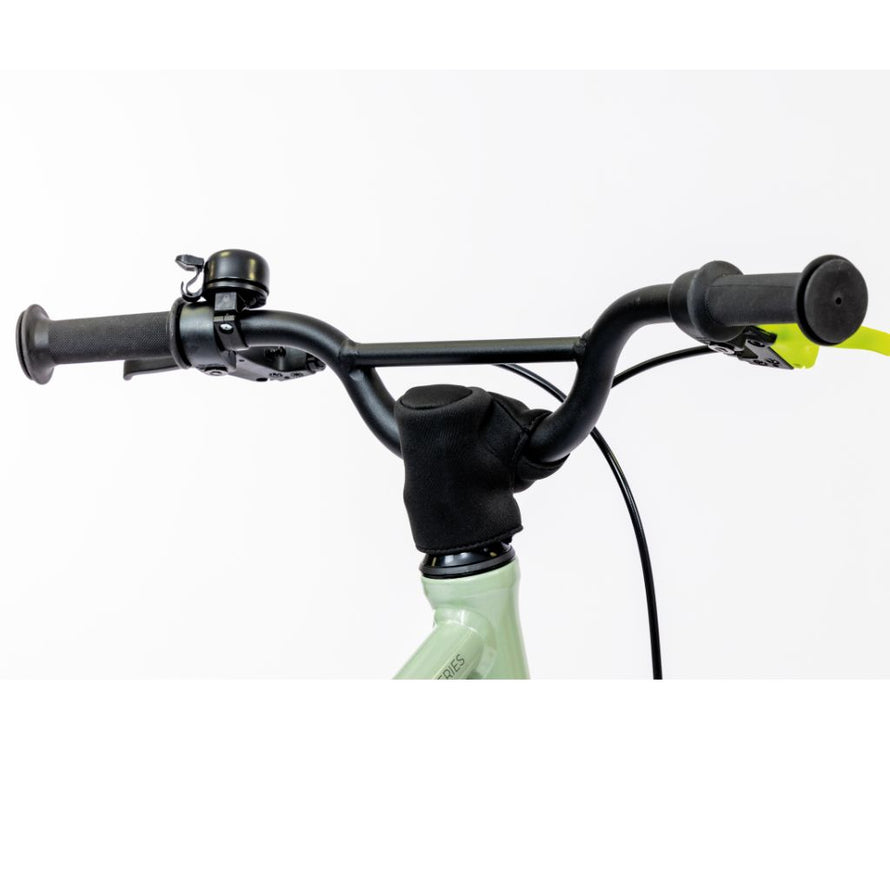 Guidon du vélo enfant PUKY LS-PRO 14 avec poignées ergonomiques, cloche et leviers de frein différenciés par couleur