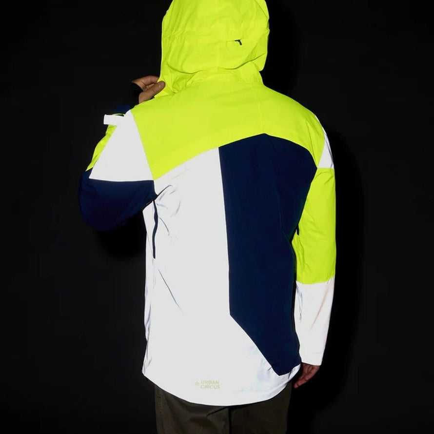 Veste vélo Urban Circus Repop en mode réfléchissant, parfaitement visible de nuit