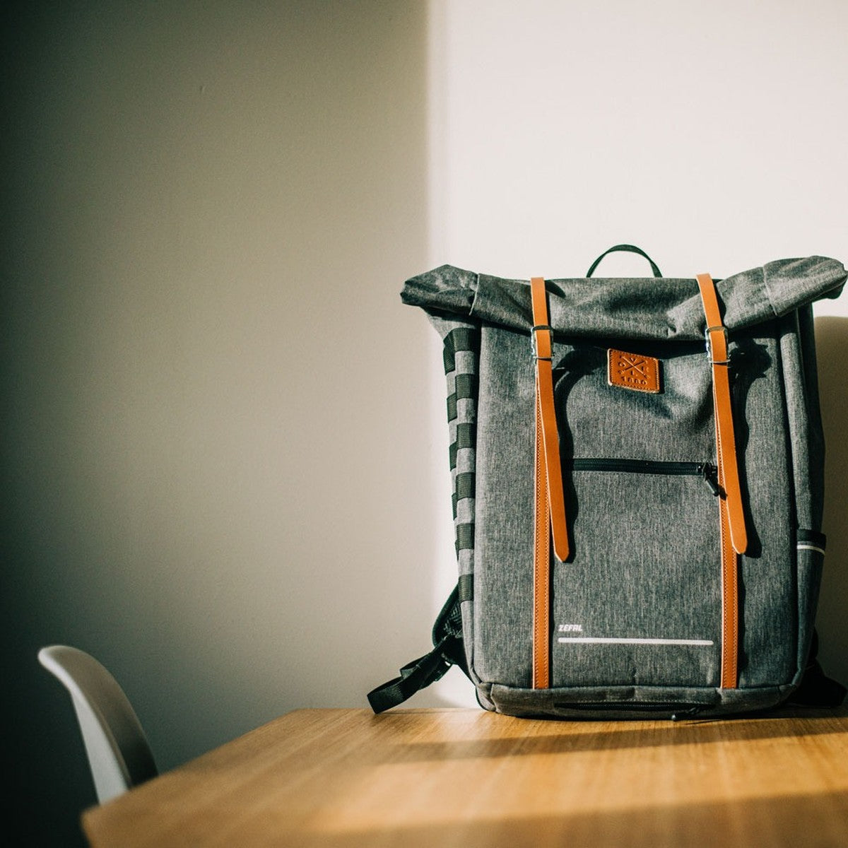 Sac Urbain étanche Sac à Dos Vélo Zéfal Urban 27L - Étanche Avec Fixation Porte-bagage - Compatible Ordinateur 15 Pouces - Fabriqué En France Sacoche Velo Sac Urbain étanche Sac à Dos Vélo Zéfal Urban 27L - Étanche Avec Fixation Porte-bagage - Compatible Ordinateur 15 Pouces - Fabriqué En France Sacoche Velo