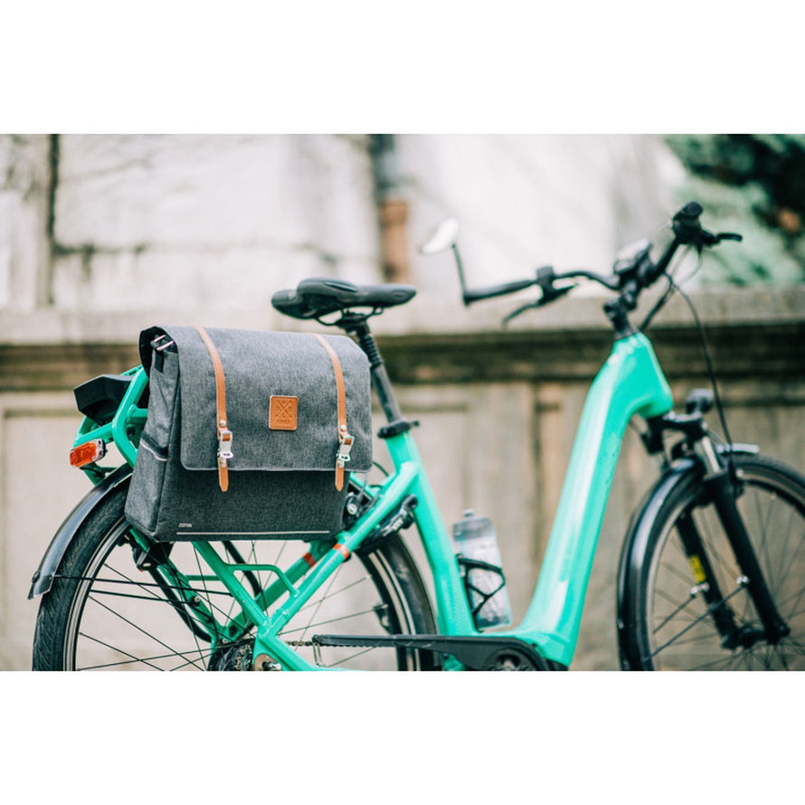 Sac bandouliere Zefal Urban Messenger Bag 11L gris avec fixation porte-bagages pour cyclistes urbains pratiques - vue 2