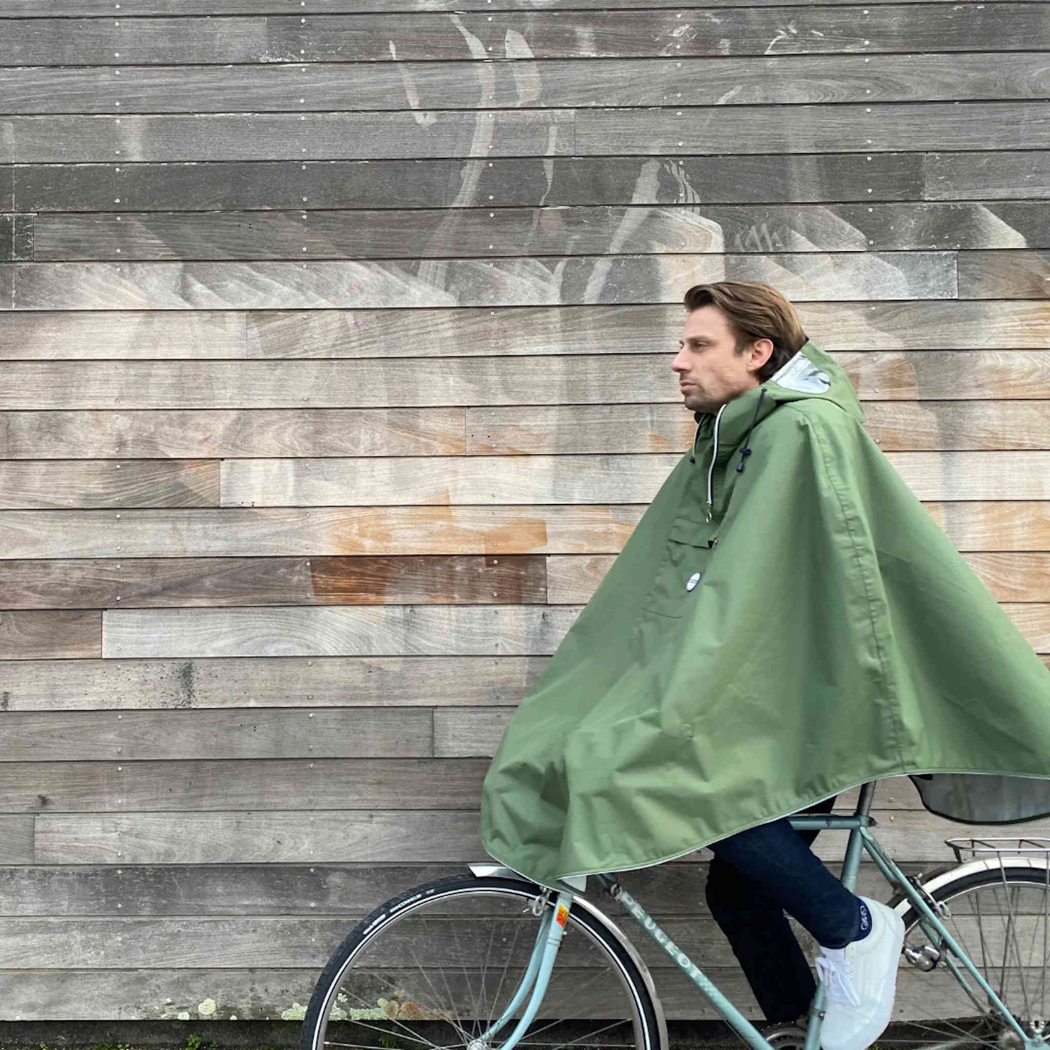 Poncho chaud de voyage imperméable natural Poncho chaud de voyage imperméable natural