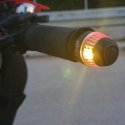 Paire De Feux Clignotants Pour Guidon De Vélo - LED Directionnelles - Piles Incluses - 5 Couleurs Disponibles - 10
