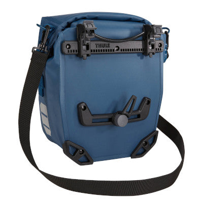 thule fahrradtasche 13l Thule Shield Pannier 13L Blaue Fahrradtaschen wasserdicht Gepäckträger