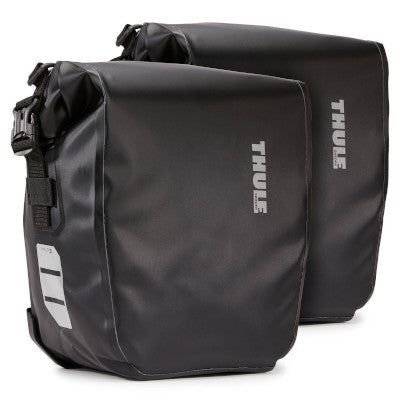 Double sacoche noire sur porte-bagages 13L Shield Pannier Thule - #1