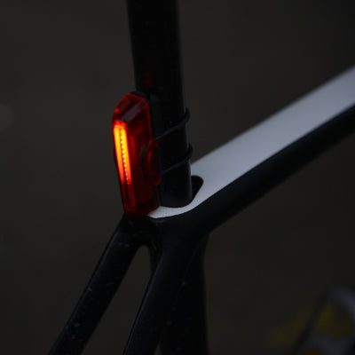 Phare arrière vélo rechargeable USB Slimline Ultratorch Oxford - #4