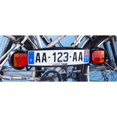 Support plaque d'immatriculation supplémentaire sur porte-vélo voiture