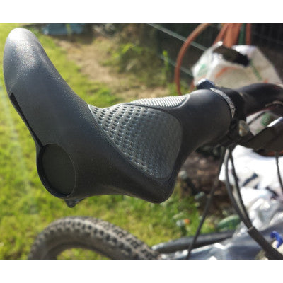Poignées vélo ergonomiques avec cornes triple densité - la paire