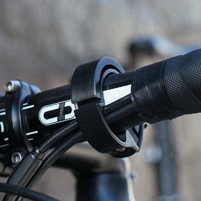 Sonnette pour vélo Knog Oi Classic Noire Small - #3